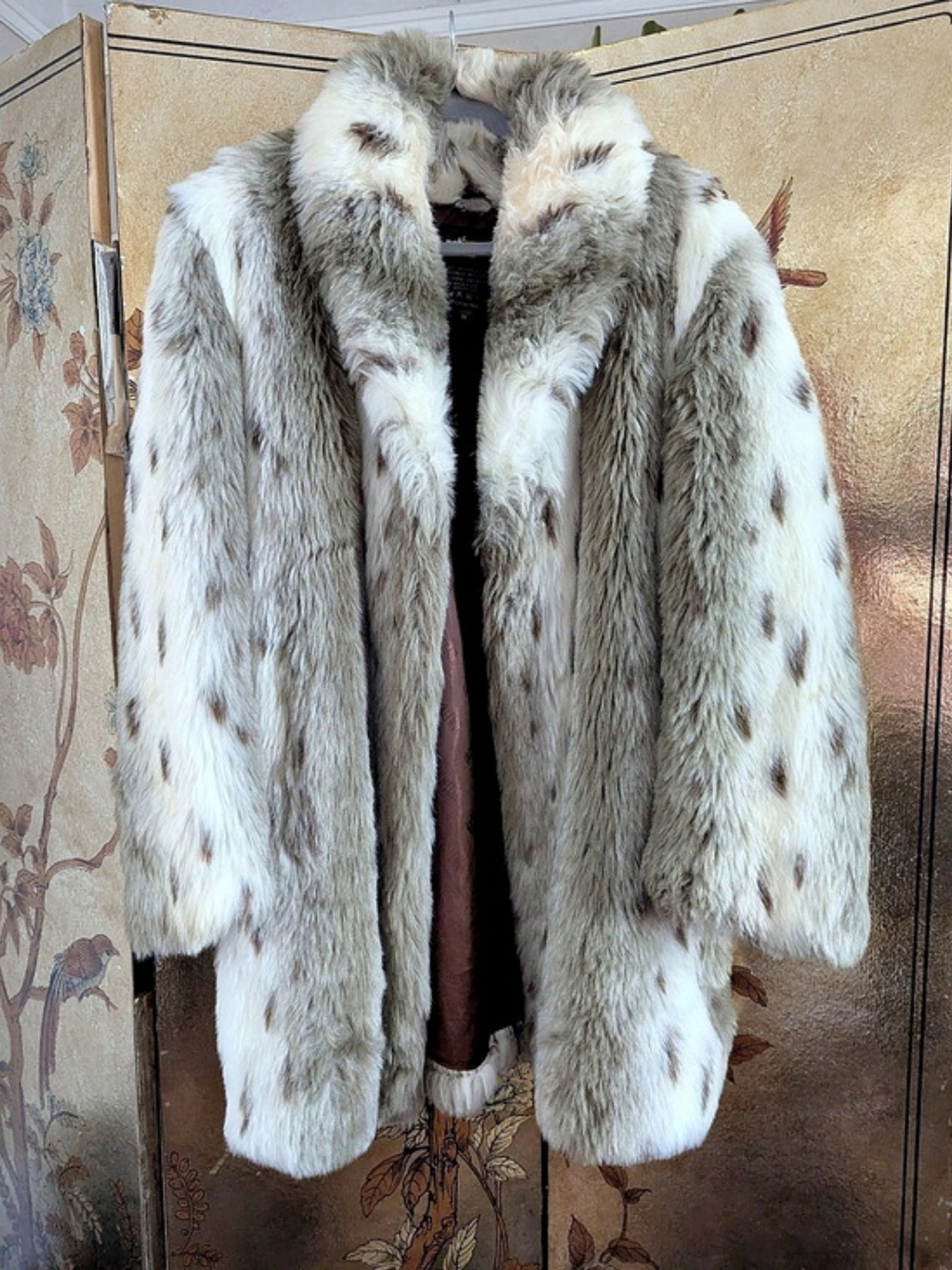 Faux Fur Coat Gray & White Size Medium